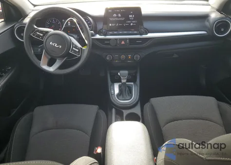 2023 Kia Forte Lx из США, поврежденный, VIN 3KPF24AD6PE675978